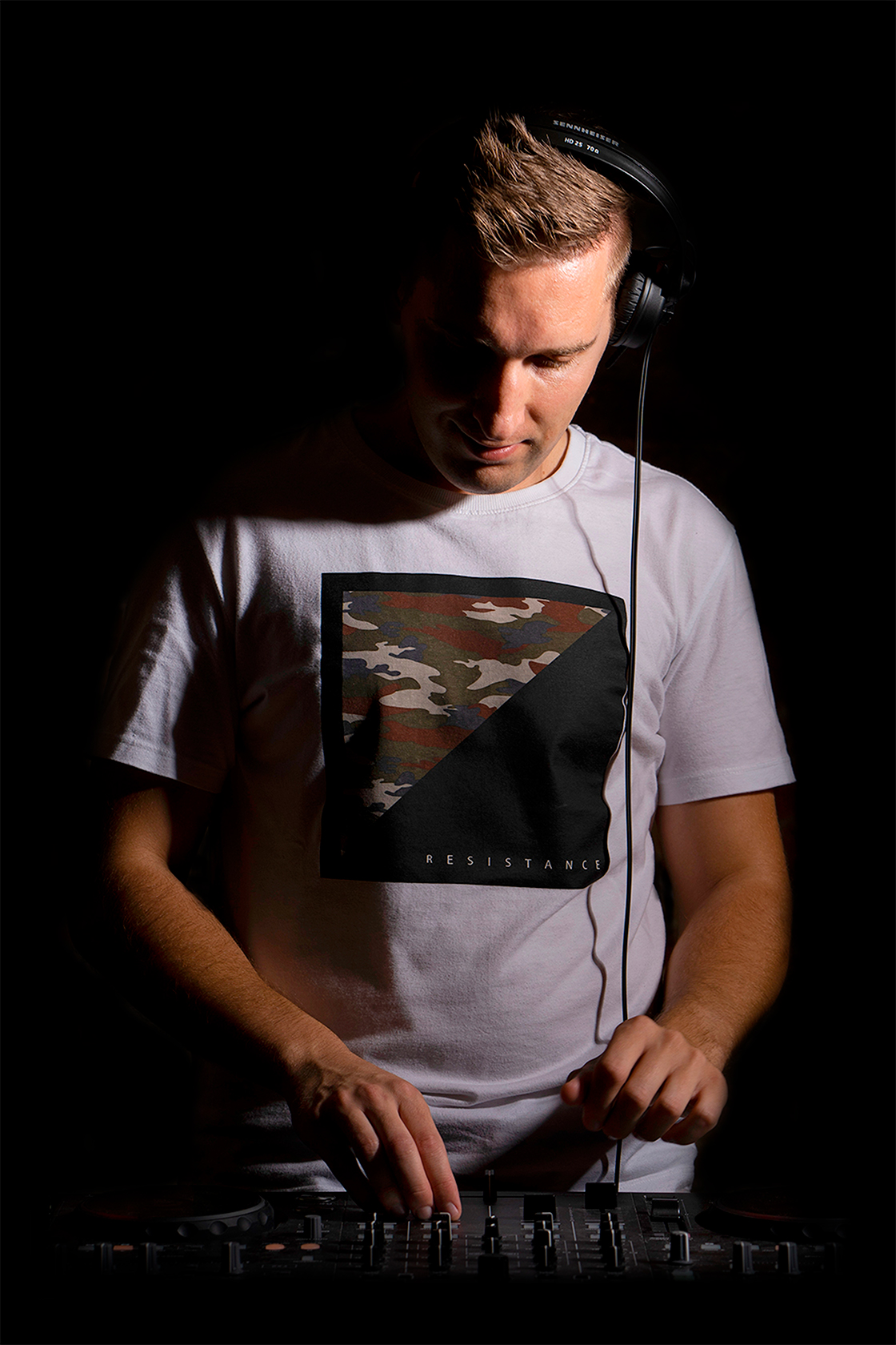 DJ Egi Seman